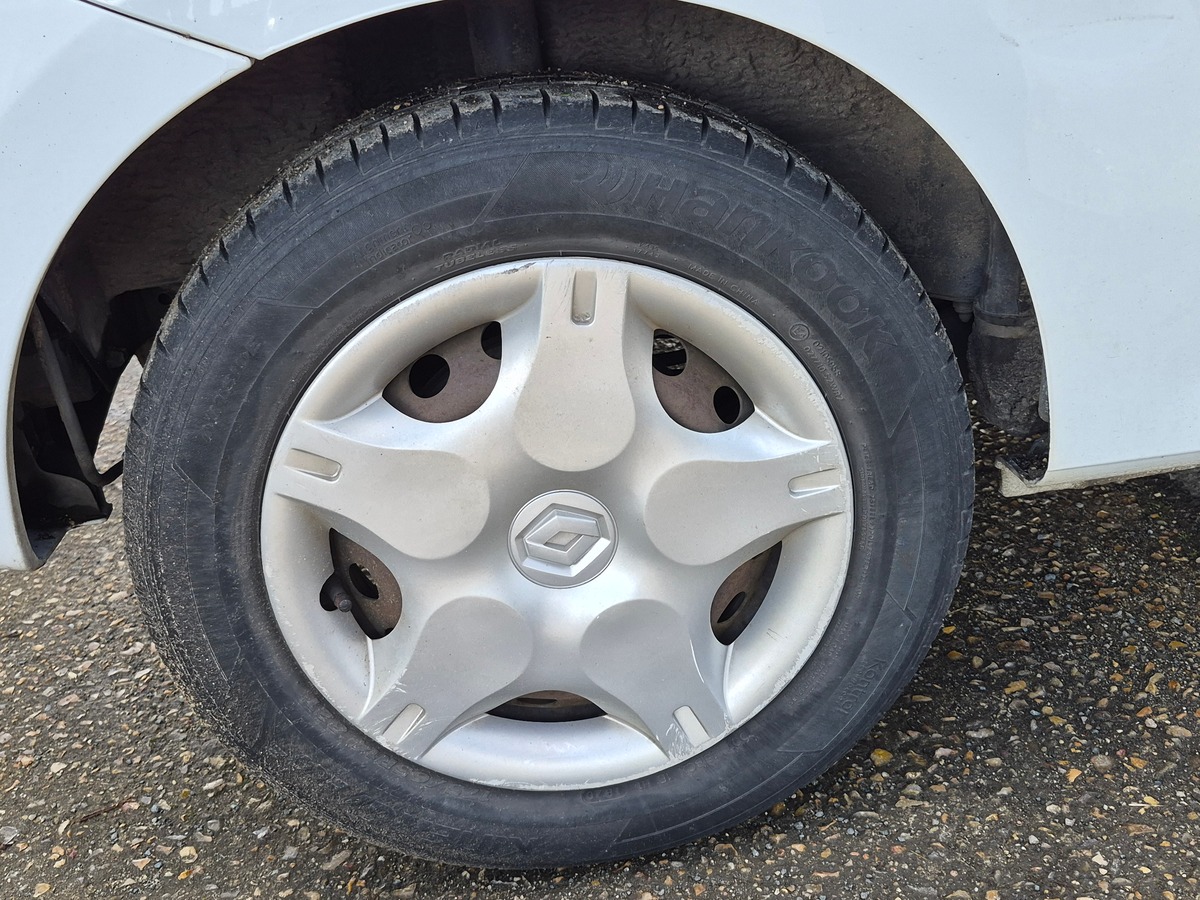 RENAULT Twingo II 1.2 16V LEV ACCESS