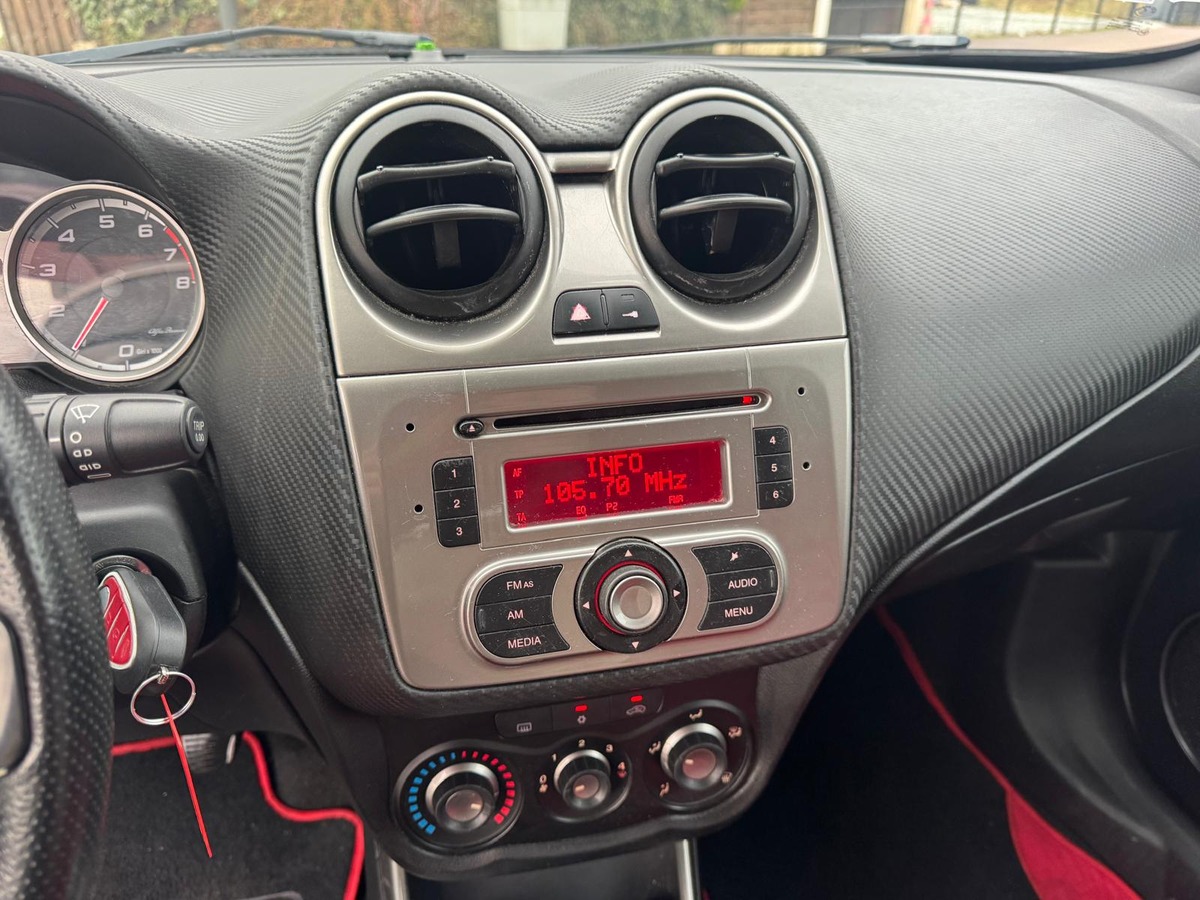 Alfa Romeo Mito 1.4 Turbo Quadrifoglio Verde - Révisée - Garantie