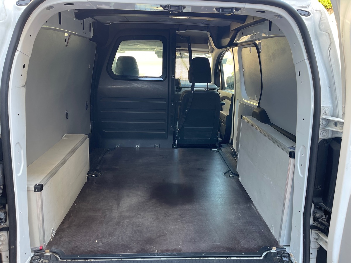 RENAULT Kangoo Fourgon 1.5 DCI 95 CV / CarPlay / Embrayage Neuf /