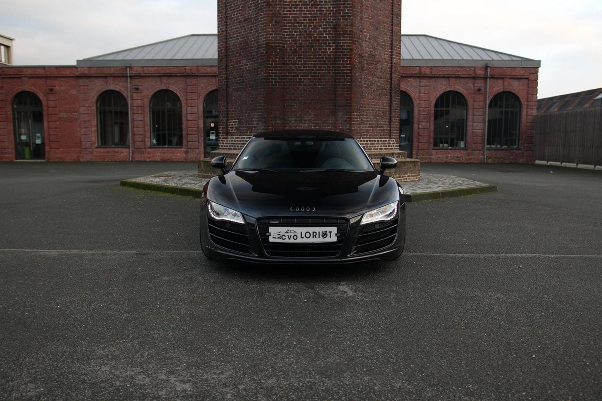 Audi R8 V10 5.2 FSi Quattro R-Tronic 525 cv Pack Carbone