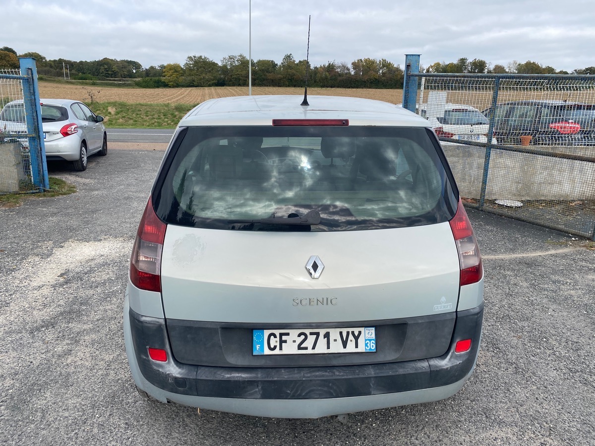 RENAULT Scenic II 1.9 dci 120cv petit prix controle technique ok