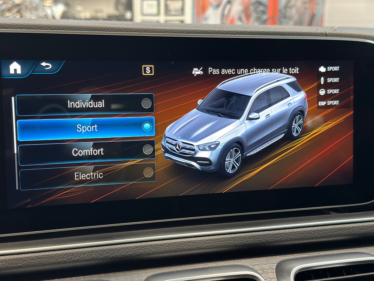 Mercedes-Benz Classe GLE 350 DE AMG LINE 4MATIC - Attelage / BURMESTER / 1° Main / Suivi Full
