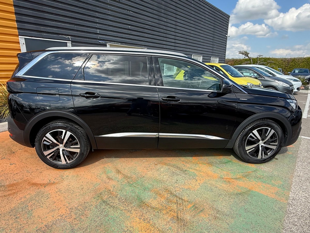Peugeot 5008 II 1.5 BlueHDi EAT8 S&S 130 GT LINE 7 PLACES
