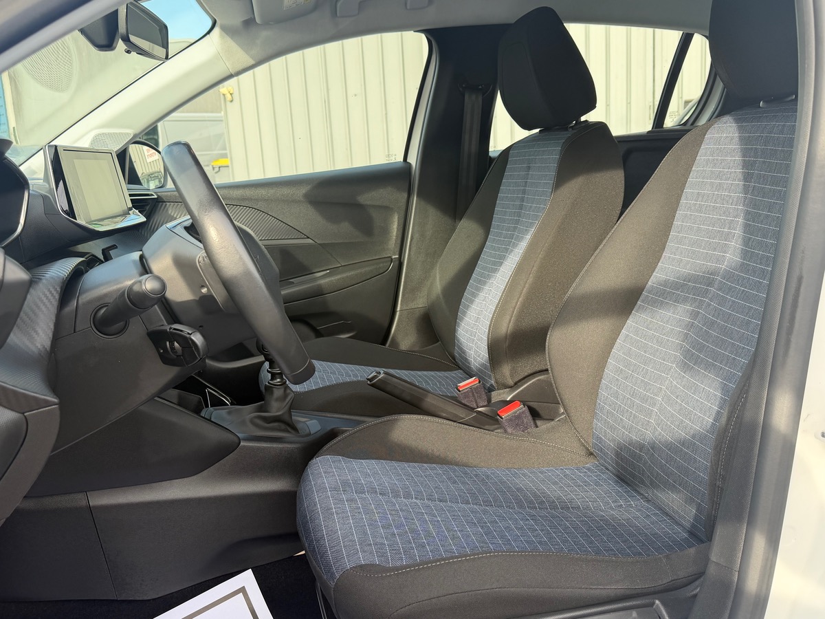 Peugeot 208 1.5 BHDI 100CH PREMIUM BVM6 / 2 PLACES