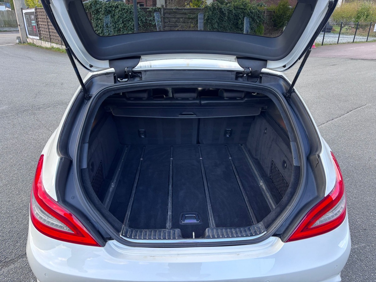 Mercedes-Benz CLS Shooting Brake 63 S AMG 585 - 4 MATIC - Garantie
