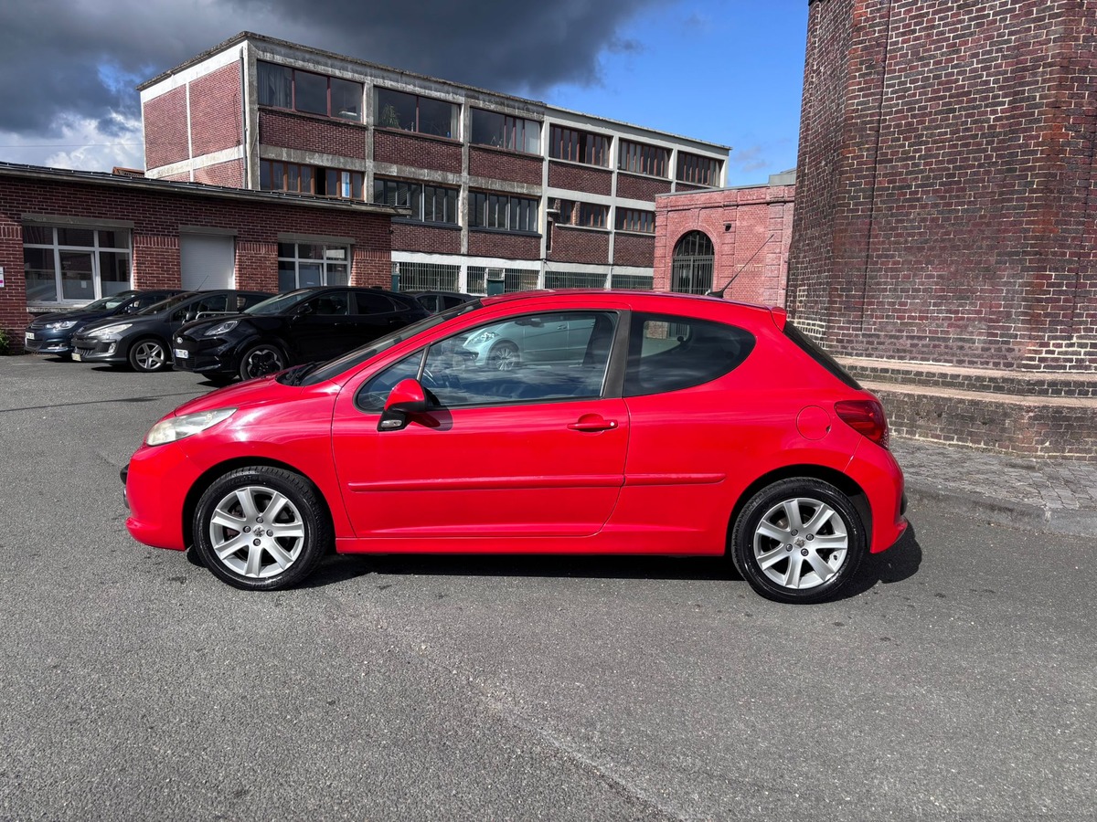 Peugeot 207 1.6 110 Sport Pack - Première main - Garantie - Distribution neuve