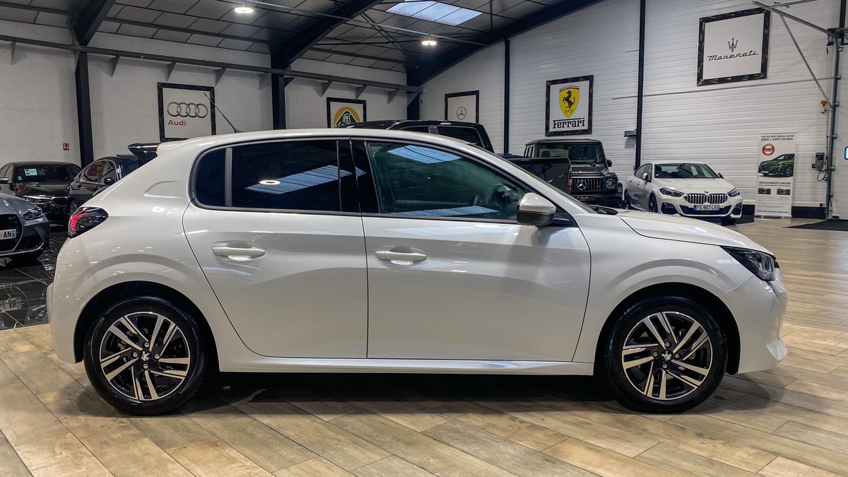 Peugeot 208 1.2 PURETECH 100 S&S EAT8 ALLURE A
