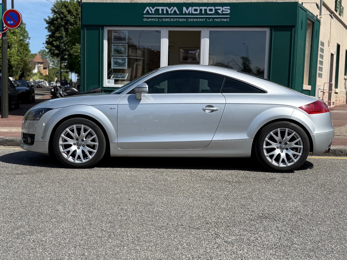 Audi TT série 2 Coupé 2.0 TFSi 16V 200 cv Boîte auto