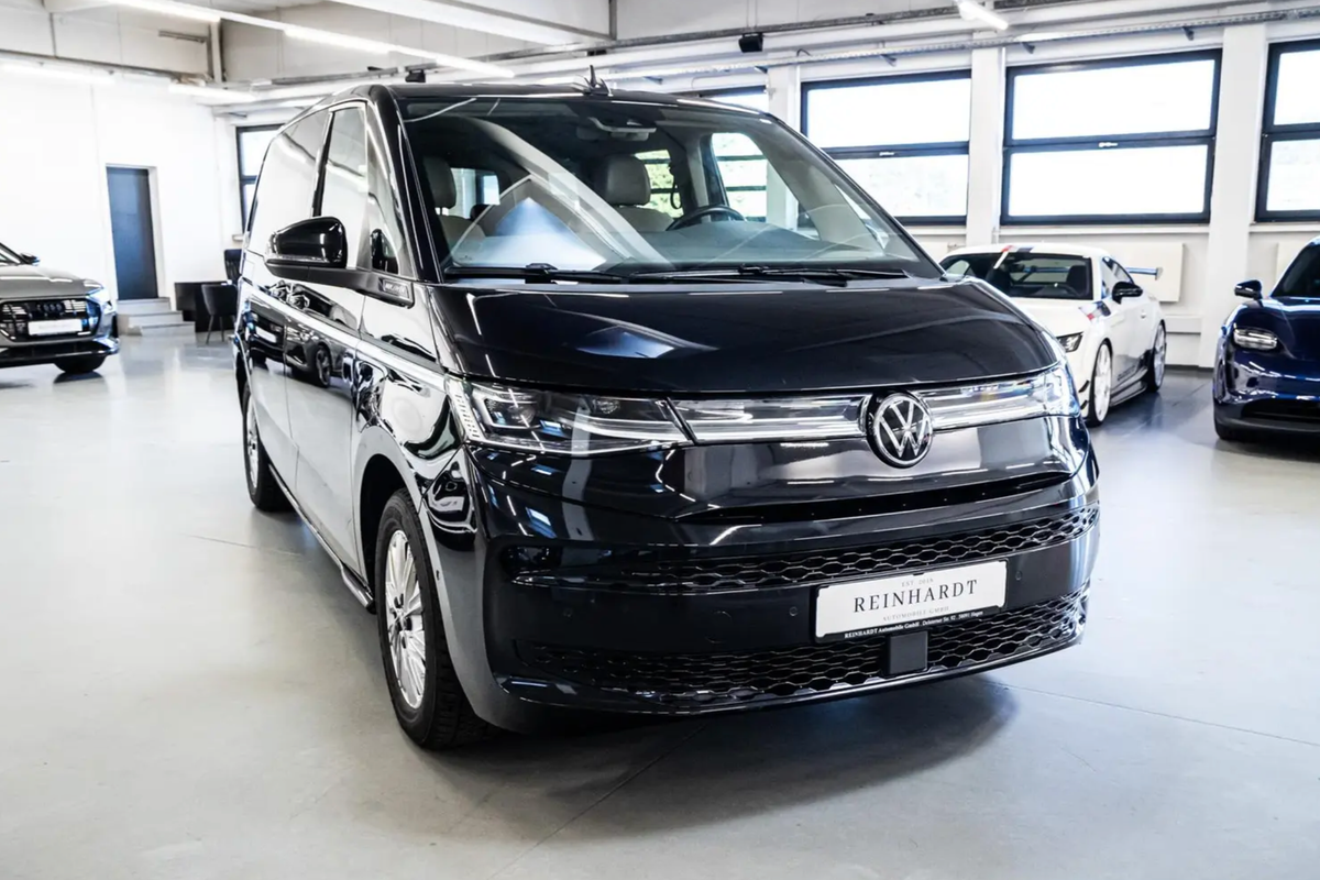 Volkswagen Multivan VII 1.4 eHybrid 218ch Style Court DSG6