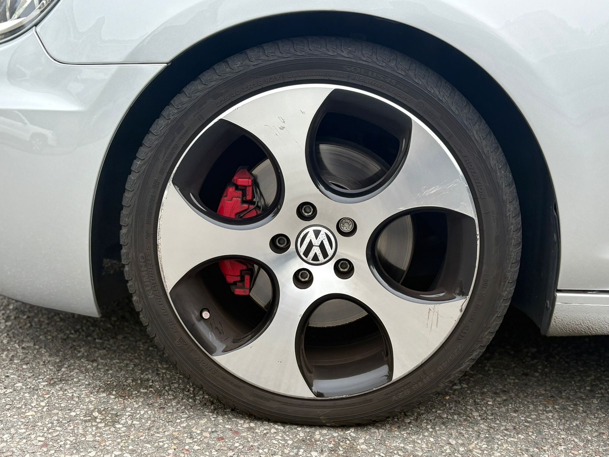 Volkswagen Golf GTI 6 phase 1 - 210 cv - DSG 7