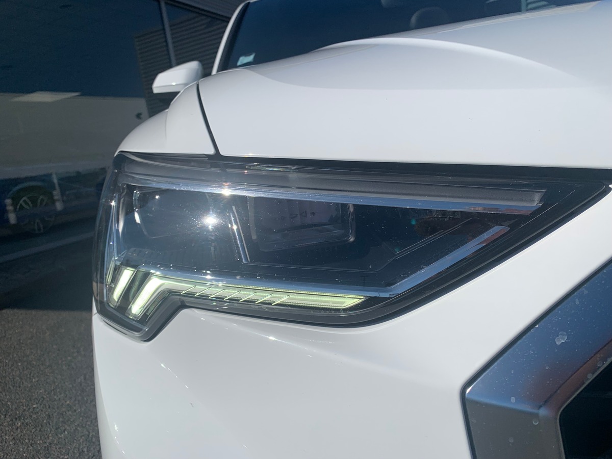 Audi Q3 150 ch | S line | Toit ouvrant | Caméra de recul | Apple car play | Attelage | Régulateur