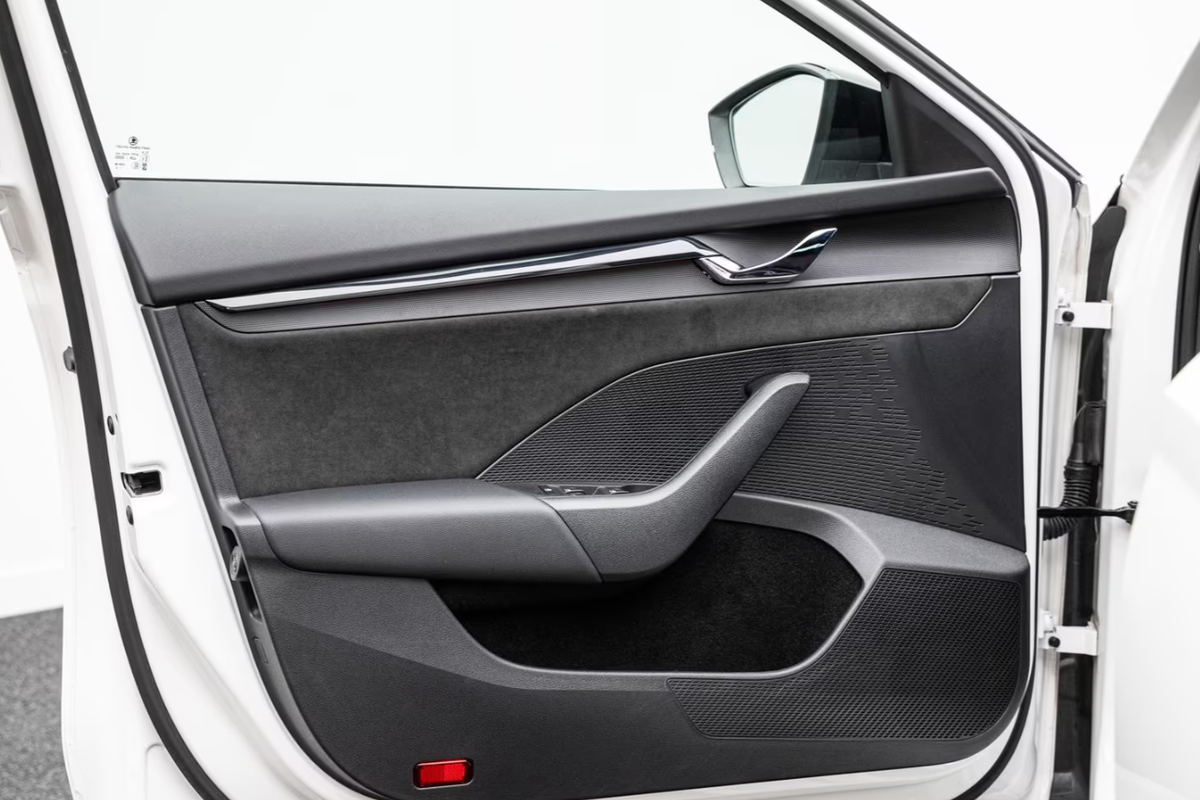 Skoda Octavia Combi IV 2.0 TDI 200ch RS DSG7 Attelage