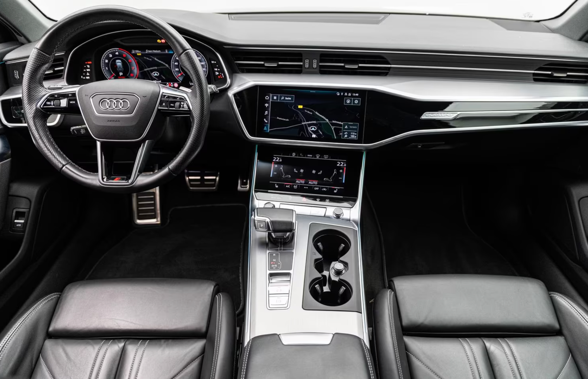 Audi A6 Avant 55 TFSI 340ch S line quattro S tronic 7/Caméra/Matrix/VO allemand/Malus 8700e