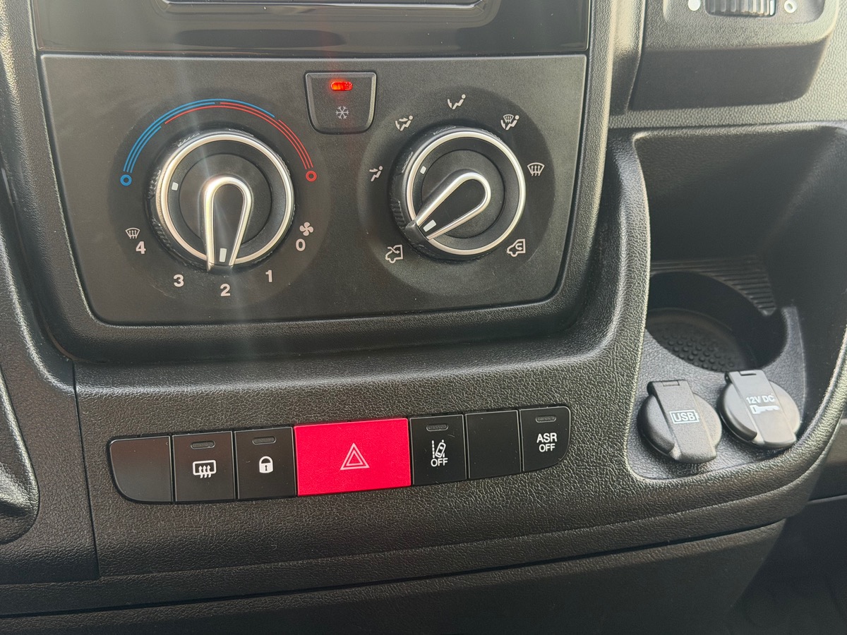 Peugeot Boxer L3H2 Fourgon 2.2 Bluehdi 140ch Asphalt