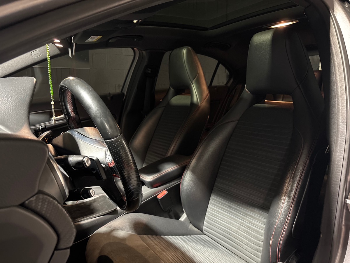 Mercedes-Benz Classe A 136 cv Boîte auto finition fascination pack AMG