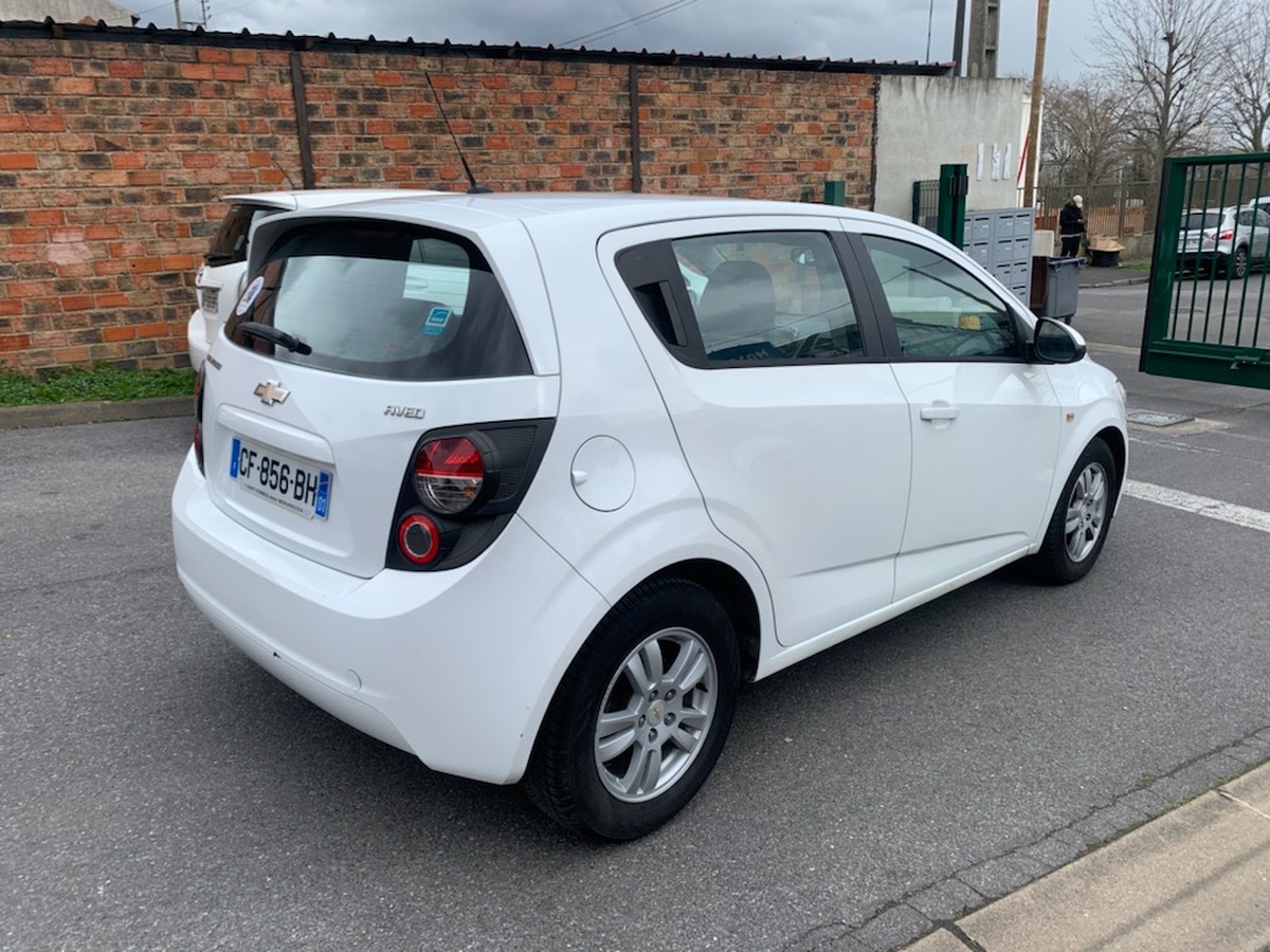 Chevrolet Aveo 1.3 VCDI 75 CV 4XCArte bleu