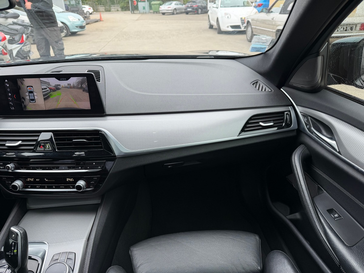 Bmw Série 5 G30 520D xDrive 190 ch BVA 8 M Sport Harman Kardon / Toit ouvrant / Caméra 360°