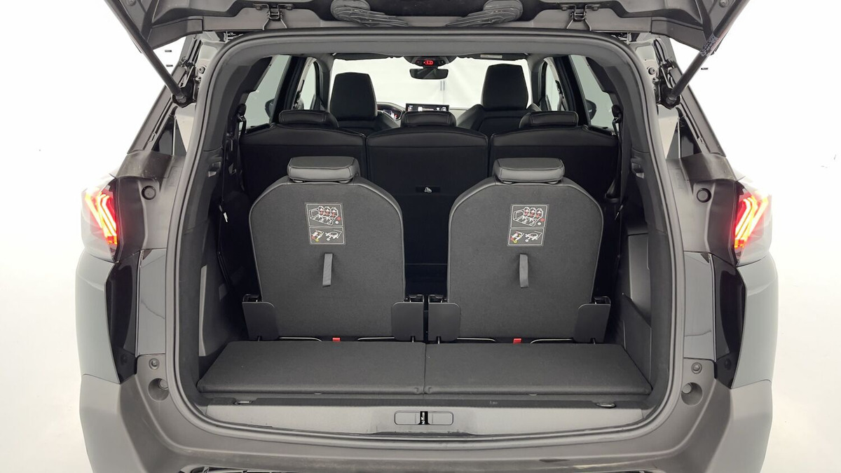 Peugeot 5008 III 1.2 PureTech 130 GT EAT8 | Pack City 1 | Eclairage d'ambiance | PLUSIEURS COLORIS