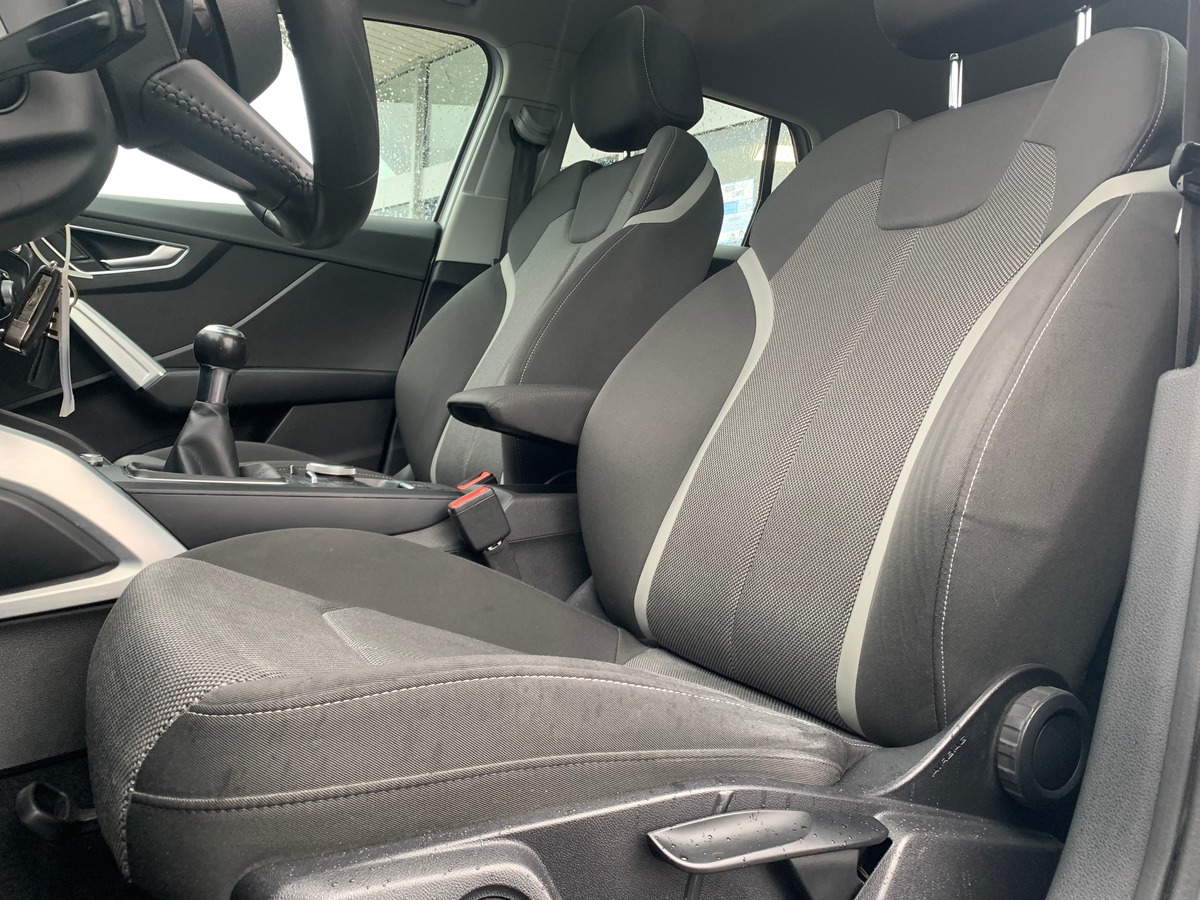 Audi Q2 115 ch | Sport | Toit ouvrant | Régulateur vitesse | Radar | Bluetooth | Coffre électrique