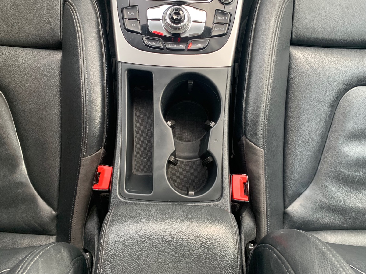 Audi A5 204 ch | S-LINE | Caméra de Recul | Intérieur Cuir | Toit Vitré | Régulateur de Vitesse