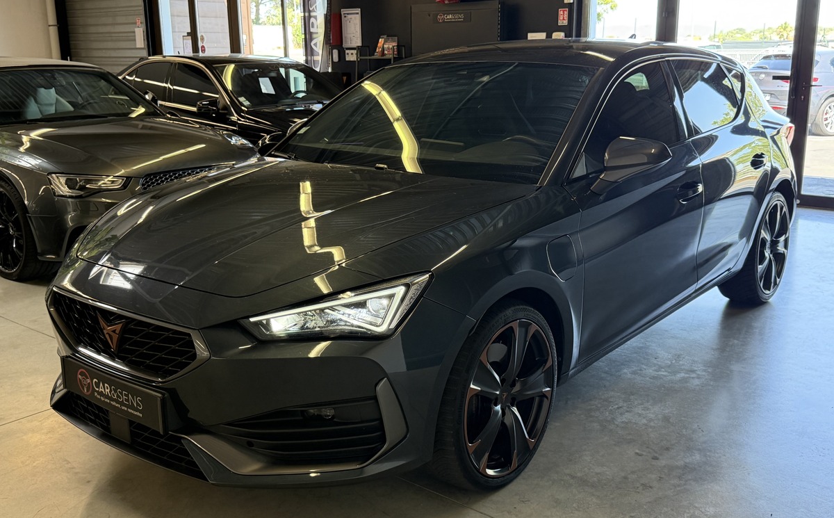 Cupra Leon 1.4 e-Hybrid 245ch VZ / Sièges chauffants / Mode de conduite / Apple CarPlay