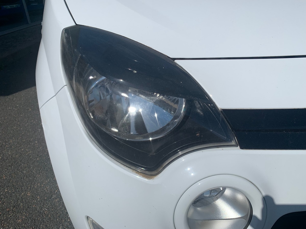 RENAULT Twingo 75 chevaux | Life | Premiére MAIN | Climatisation | Roue secours | Ordinateur de bord