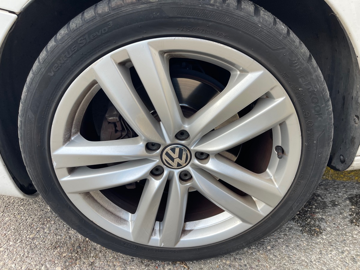 Volkswagen Eos CC 2.0 TDI 140 CV/ Phase 2/ DSG6 / Intérieur Cuir / GPS