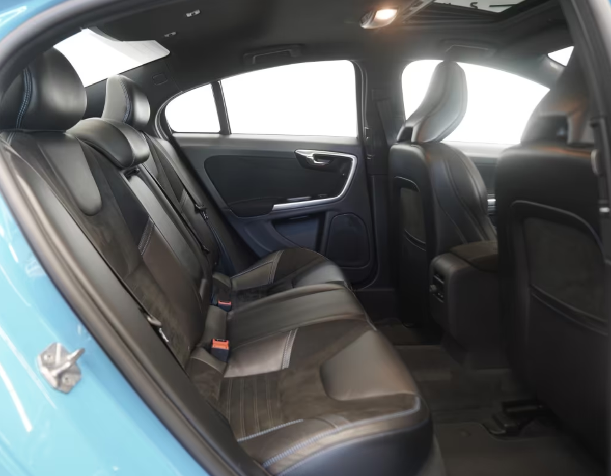 Volvo S60 II T6 AWD 367ch Polestar Geartronic/VO Allemand/Malus 3000e