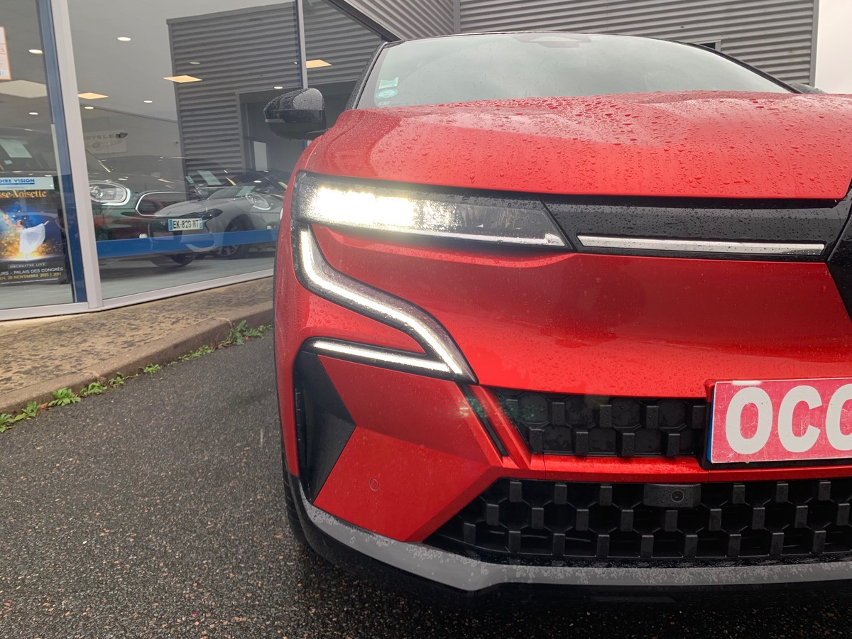 RENAULT MEGANE E TECH ELECTRIC 220 ch | ICONIC EV60 SUPER CHARGE | Pack Performance autonomie