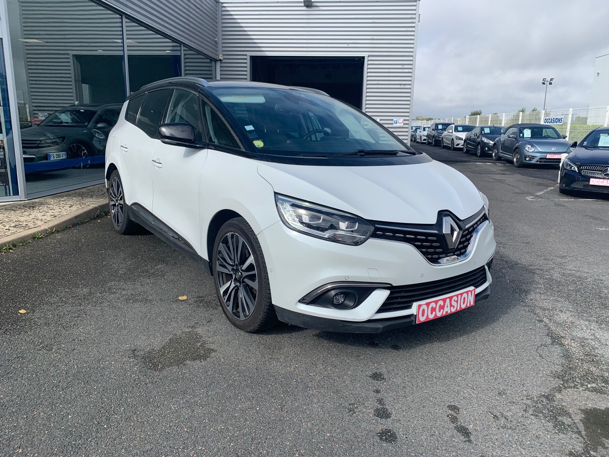 RENAULT Grand Scenic 160 | INITIALE PARIS | 7 places | Toit Panoramique | Caméra recul | PHARES LED