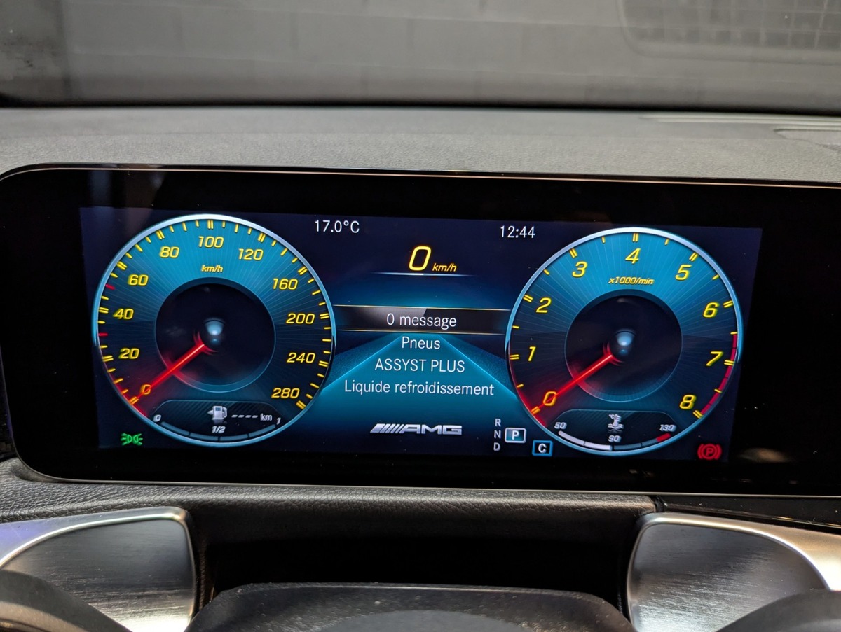 Mercedes Benz GLB AMG 35 4MATIC