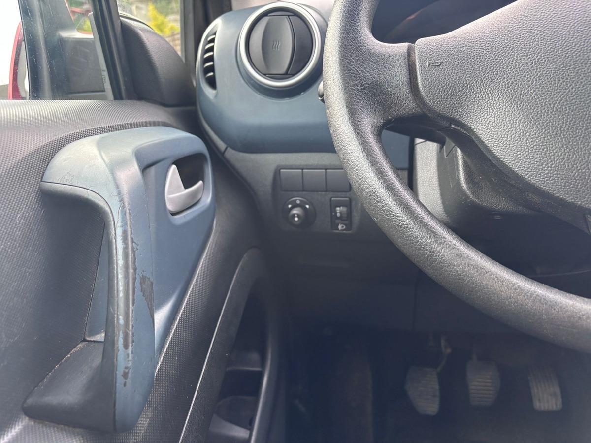 Peugeot Partner 1.6 HDI 75CH CONFORT