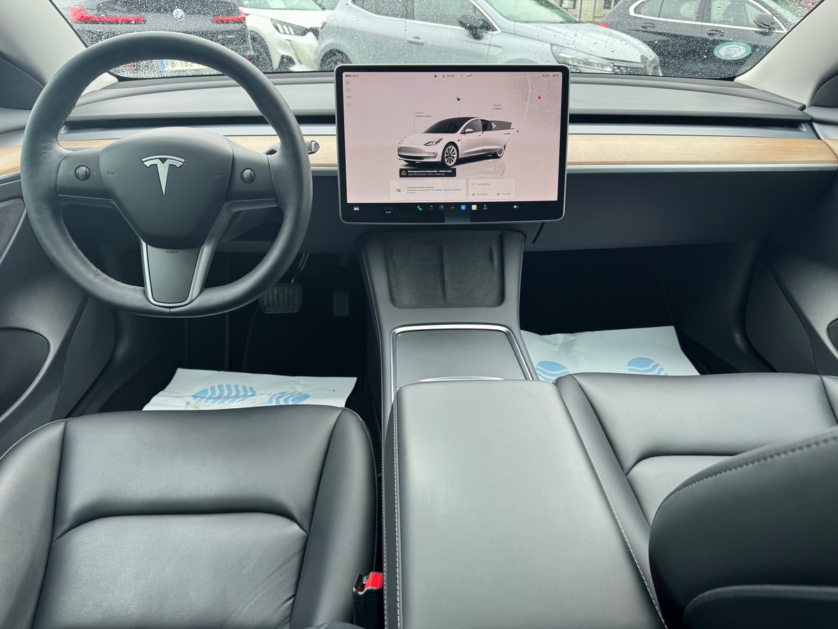 Tesla Model 3 STANDARD RWD