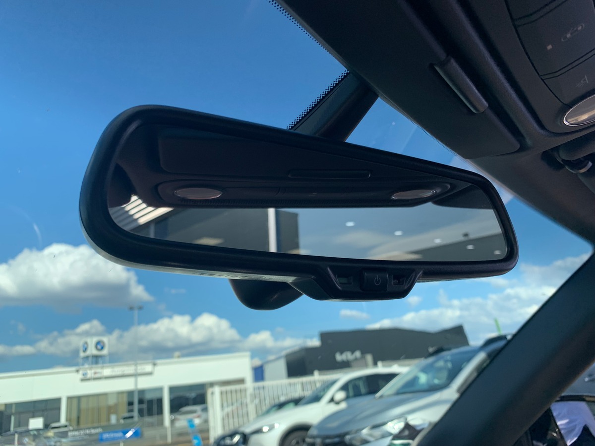 Audi A4 Cabriolet 140 ch | Ambiente | Cuir | Régulateur de vitesse | Climatisation | Capote récente