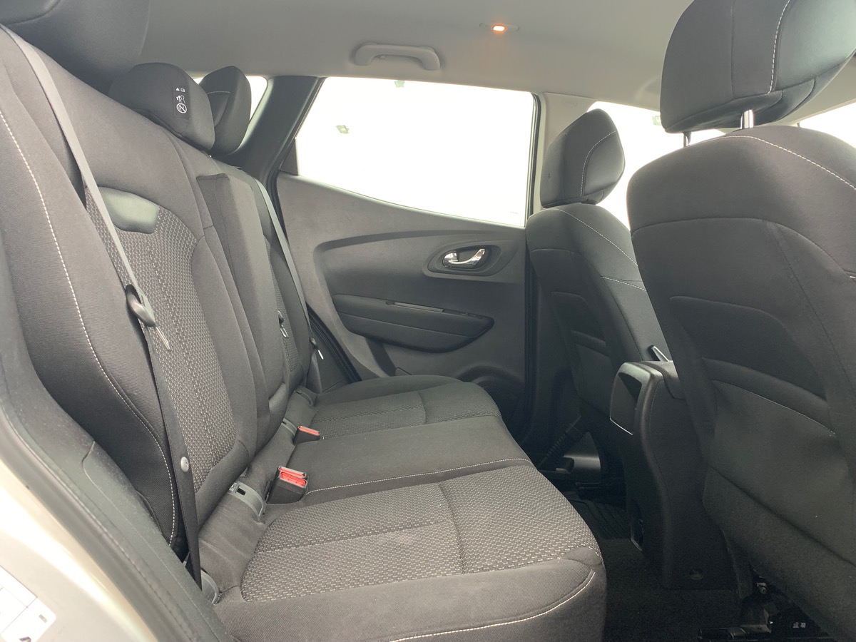 RENAULT Kadjar 110 ch | Business | Crochet d'attelage | Régulateur de vitesse | Radar avant arriére