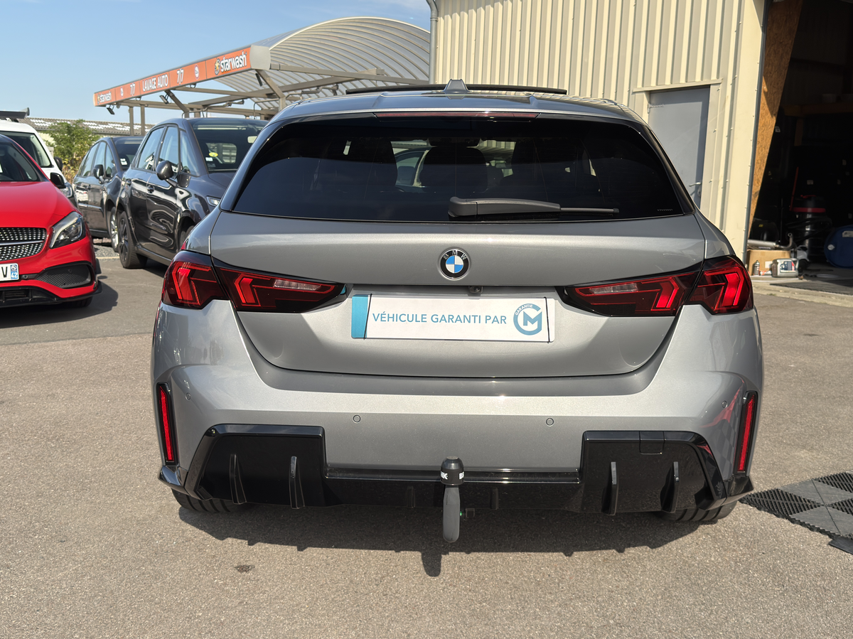 Bmw Série 1 120 iA Msport / Toit panoramique / Attelage / CarPlay / Caméra de recul