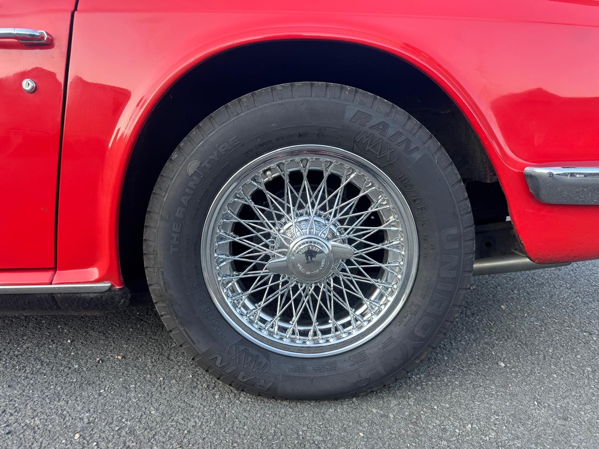 Triumph TR 6 Overdrive cabriolet 1976 - conduite à gauche