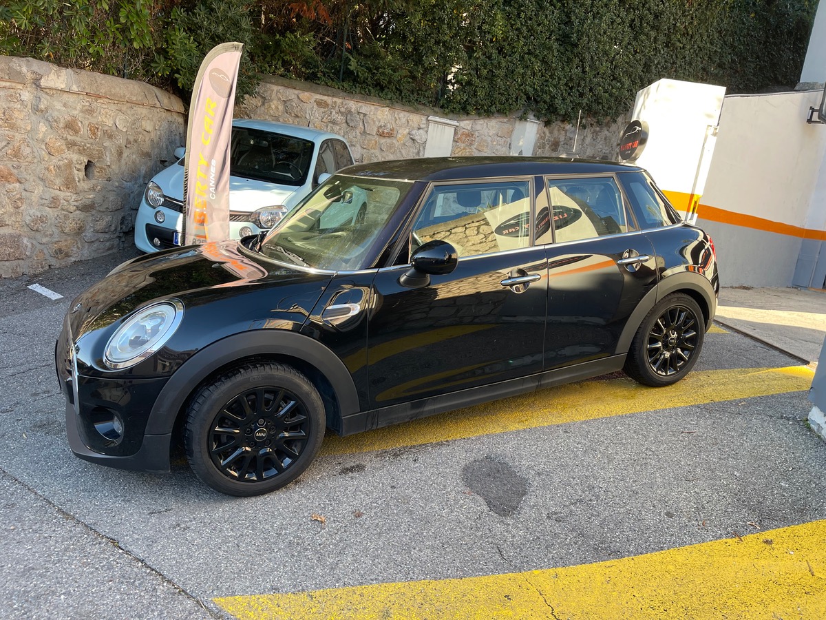Mini Mini Cooper 1.5 i 136 CV / Phase 2 /5 Portes / GPS / Boite Auto / Feux Anglais /