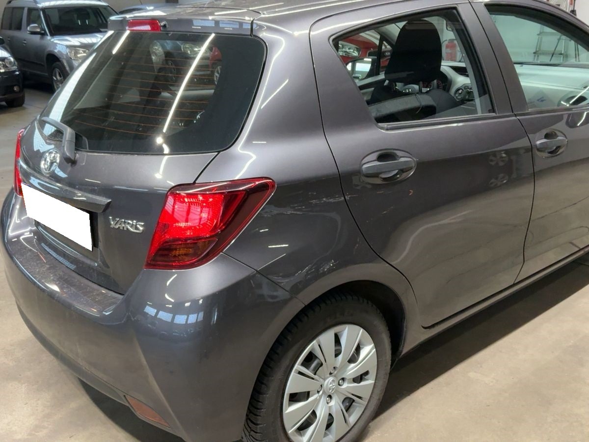 Toyota Yaris III 1.0 VVTi 70