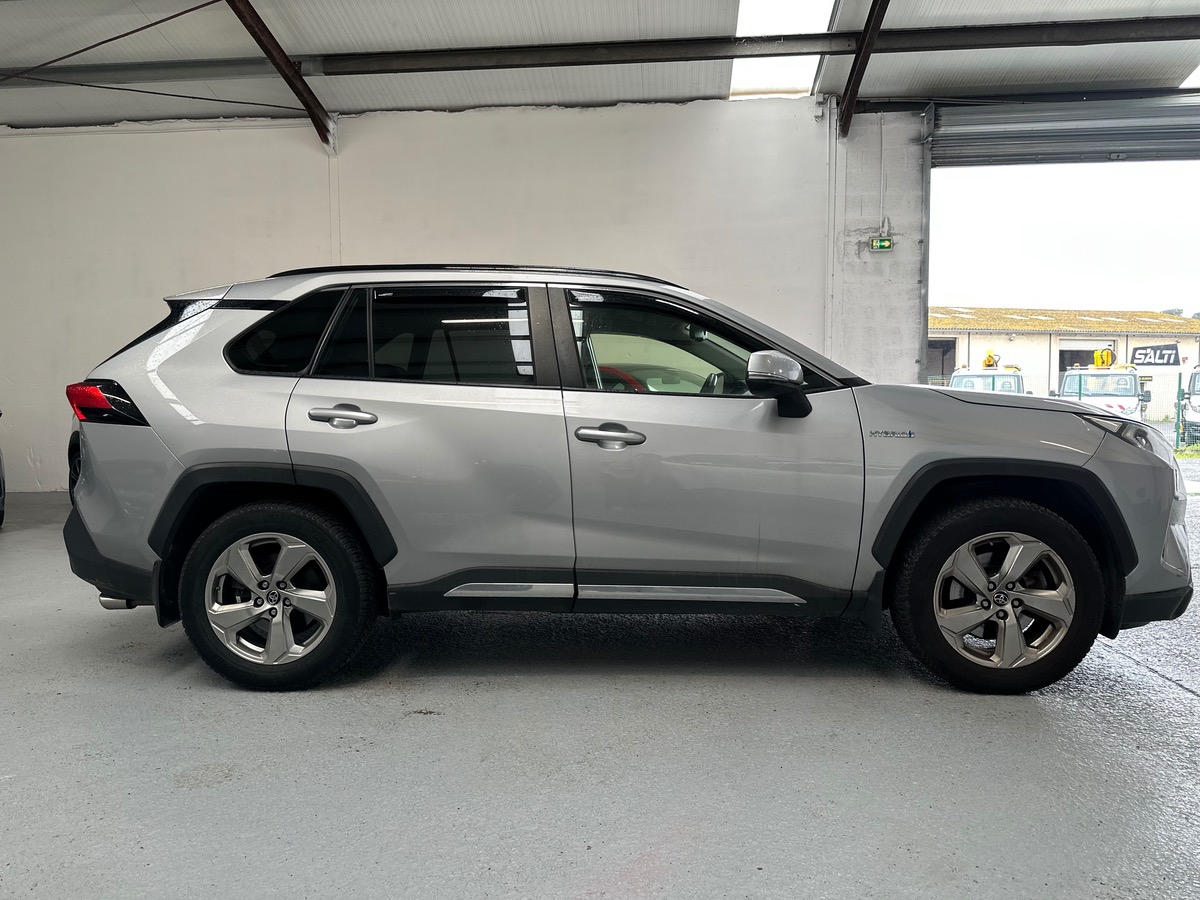 Toyota RAV4 2.5 218 HYBRIDE DYNAMIC 2WD PACK DEMO DESIGN / ATTELAGE AMOVIBLE / CARPLAY