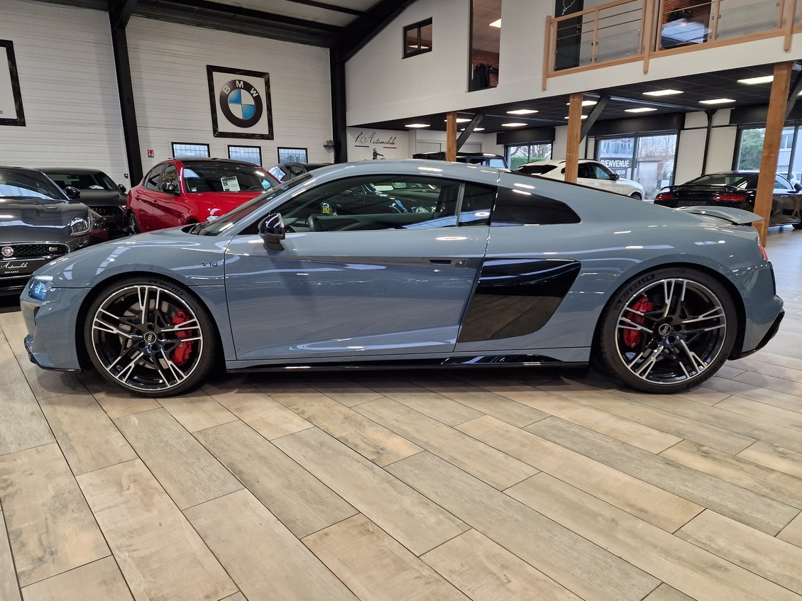 Audi R8 5.2 V10 FSI RWD LIGNE MILTEK 540CH