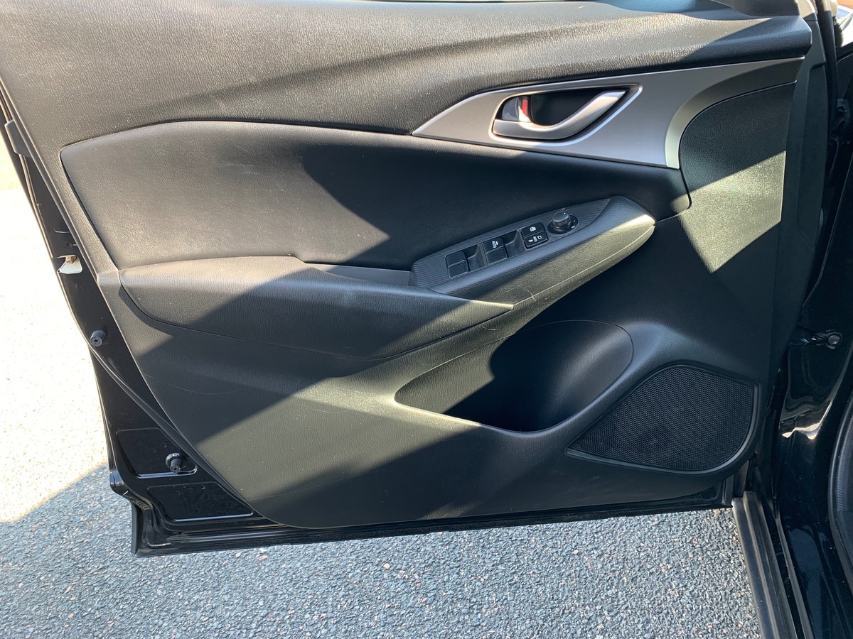 Mazda CX-3 2.0 SKYACTIV-G | 121 ch | Dynamique | Boîte automatique | Radar de stationnement arriére