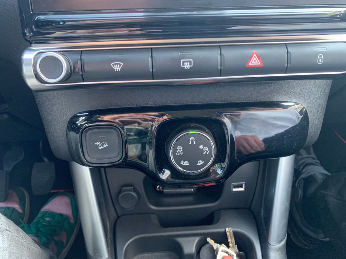 Citroën C3 Aircross 100 | Feel | Grip Control | Apple car Play | Régulateur vitesse | Caméra recul