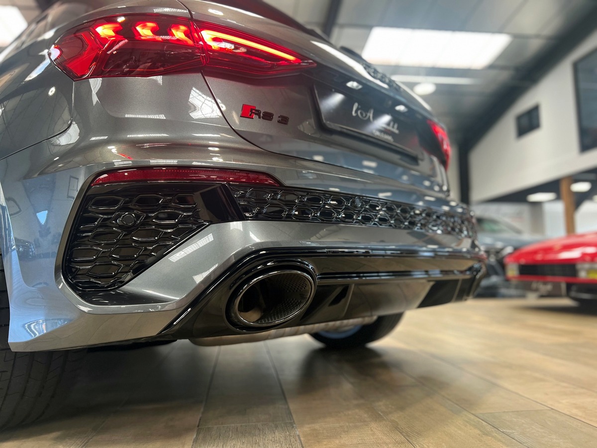 Audi RS3 Sportback QUATTRO 2.5L TFSi 400  S-TRONIC DAYTONA GREY 