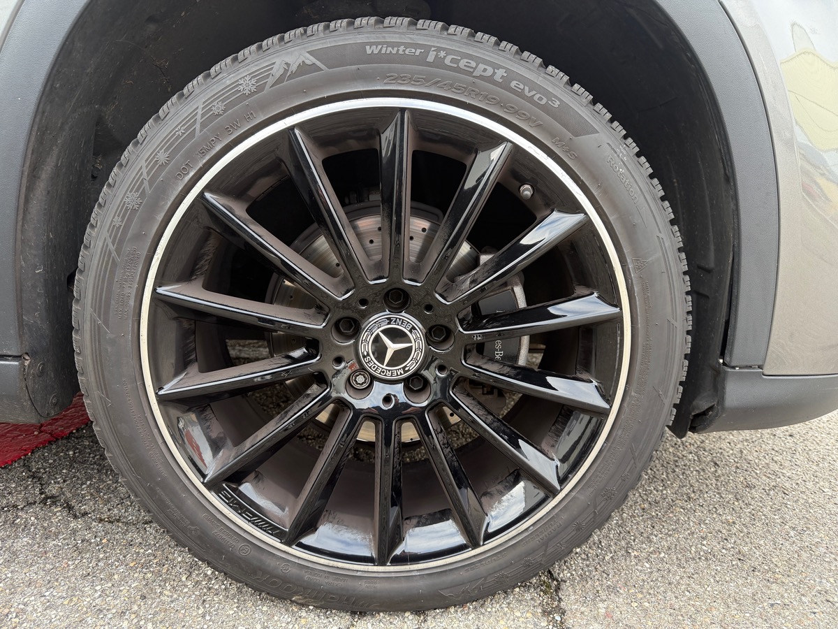 Mercedes-Benz GLA Phase 2 200 1.6 i 7G-DCT 156 cv FASCINATION AMG, Suivi Complet Mercedes,