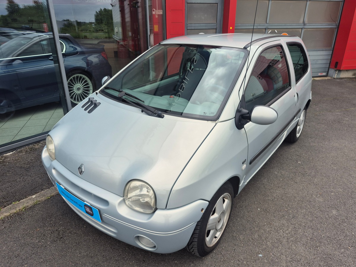 RENAULT Twingo QUICKSHIFT 16V