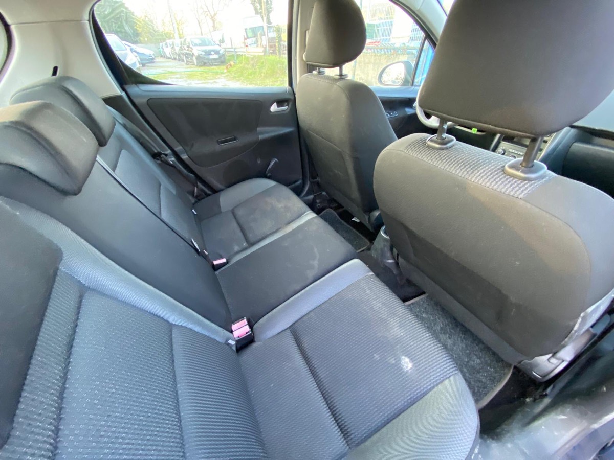Peugeot 207 1.4 hdi 70cv