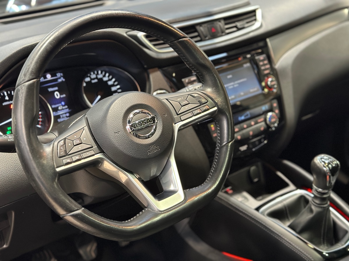 Nissan Qashqai II 1.2 DIG-T 115 ch Tekna +