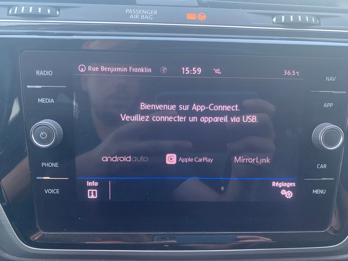 Volkswagen Touran 115 | Confortline | Caméra recul | Régulateur vitesse adaptatif | Apple car Play