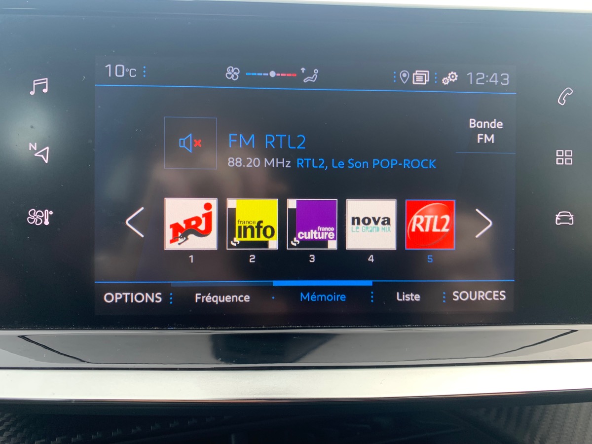 Peugeot 208 75 ch | Active pack | GPS | Mirror Link | Radar de stationnement arriére